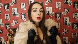 The Viewer-Performer Dynamic in Pussy Love Cam